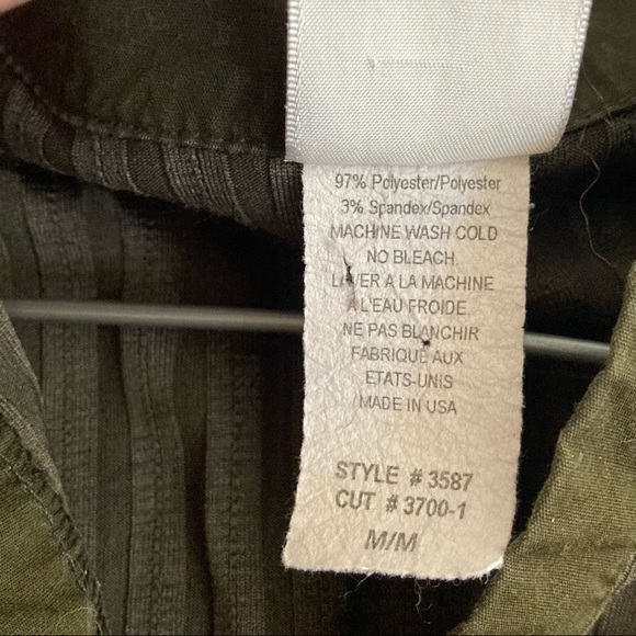 70s inspired fitted top - Picture 3 of 4